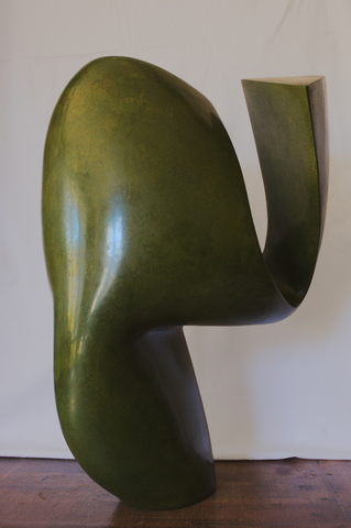 Lyre verte, faïence patinée à la gomme laque, 2016,  h: 54 L: 35 l: 30